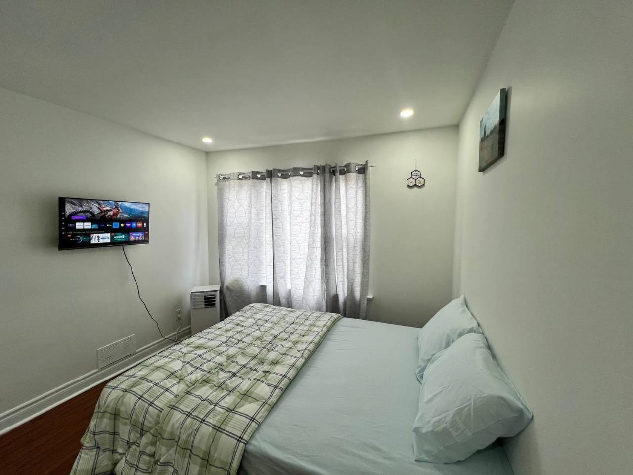 טורונטו #1 Convvy-Nient Residence! מראה חיצוני תמונה